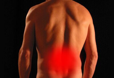 Uporczywy ból pleców? Poznaj sposoby na jego zwalczenie