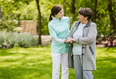 Związek osteoporozy z menopauzą