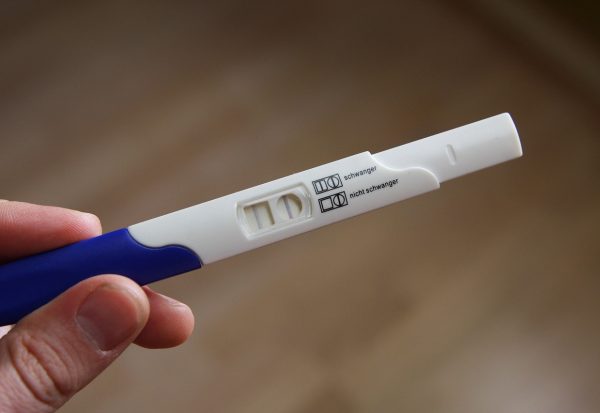 Czy test ciążowy może kłamać?