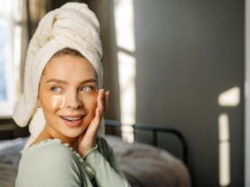 Makijaż typu „fresh face”: sekrety promiennej cery w 10 minut