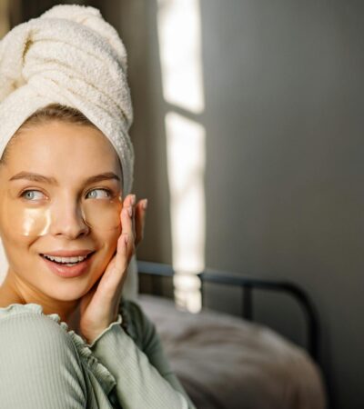 Makijaż typu „fresh face”: sekrety promiennej cery w 10 minut