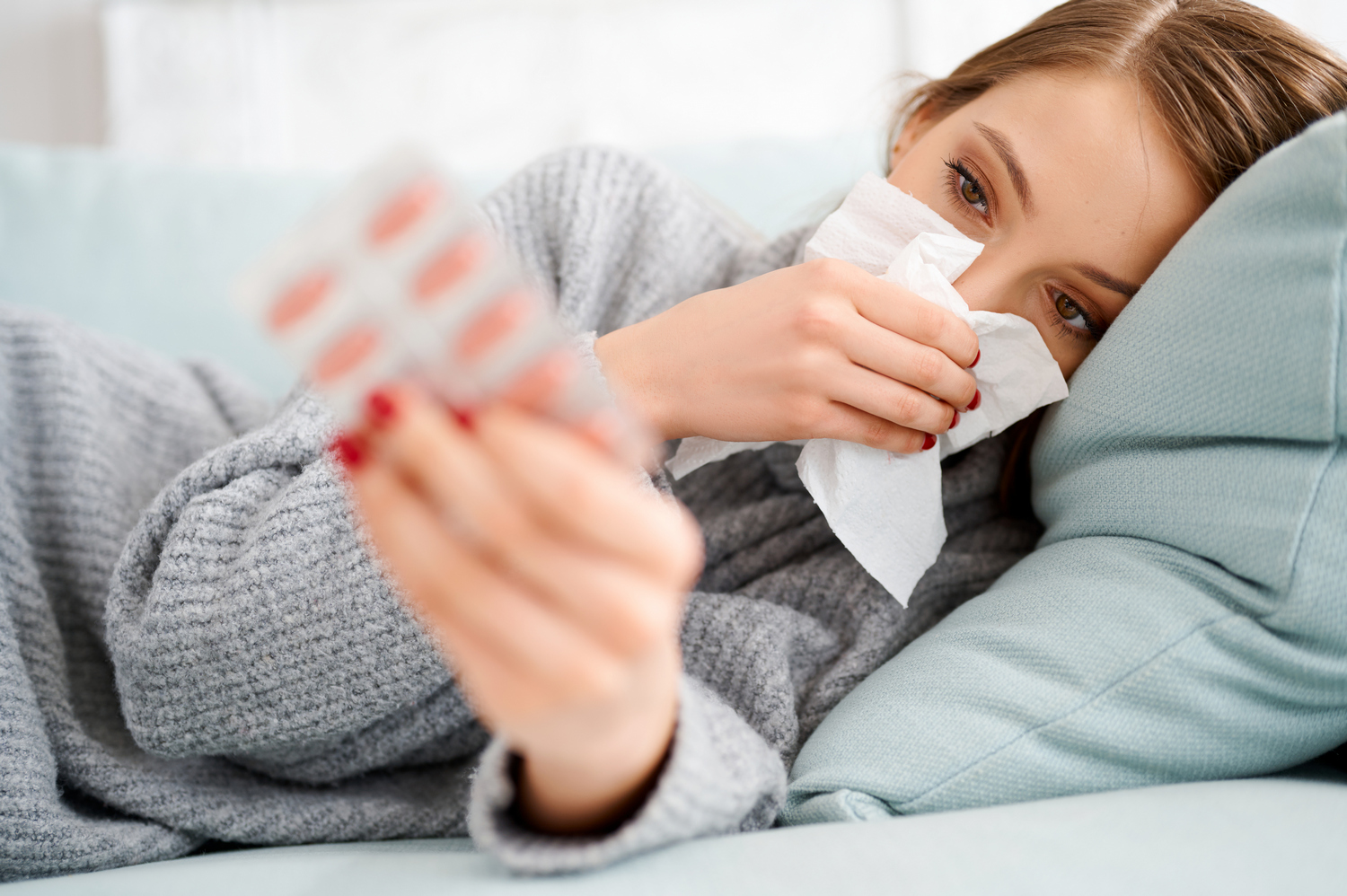 Bez recepty znaczy bezpieczne? Ten mit może Ci zaszkodzić